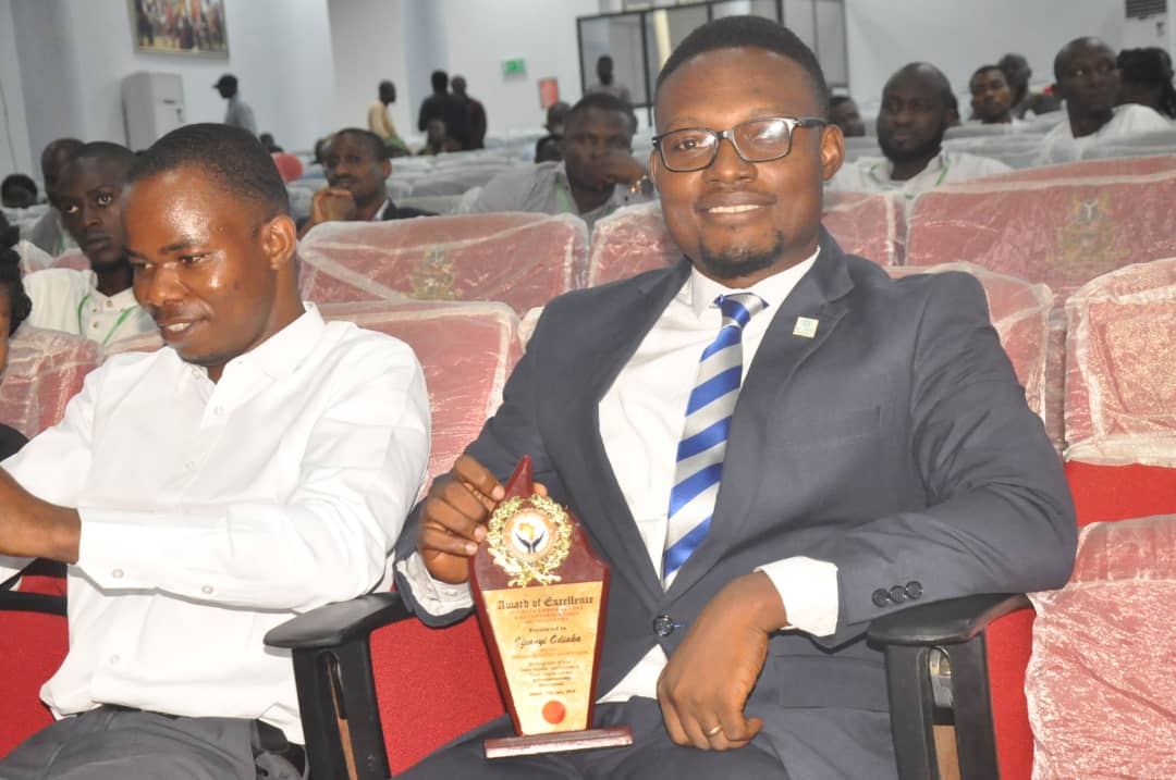 safehavenmfb's tweet photo. As part of our mandate for total financial inclusion, The Safe Haven, well represented by its delectable M.D @ifyodiaka, participated in the #WYSD2019 
The Safe Haven Microfinance Bank gave out credit facilities to beneficiaries. 
Safe Haven brings Banking closer to you. https://t.co/bqznPhdODV