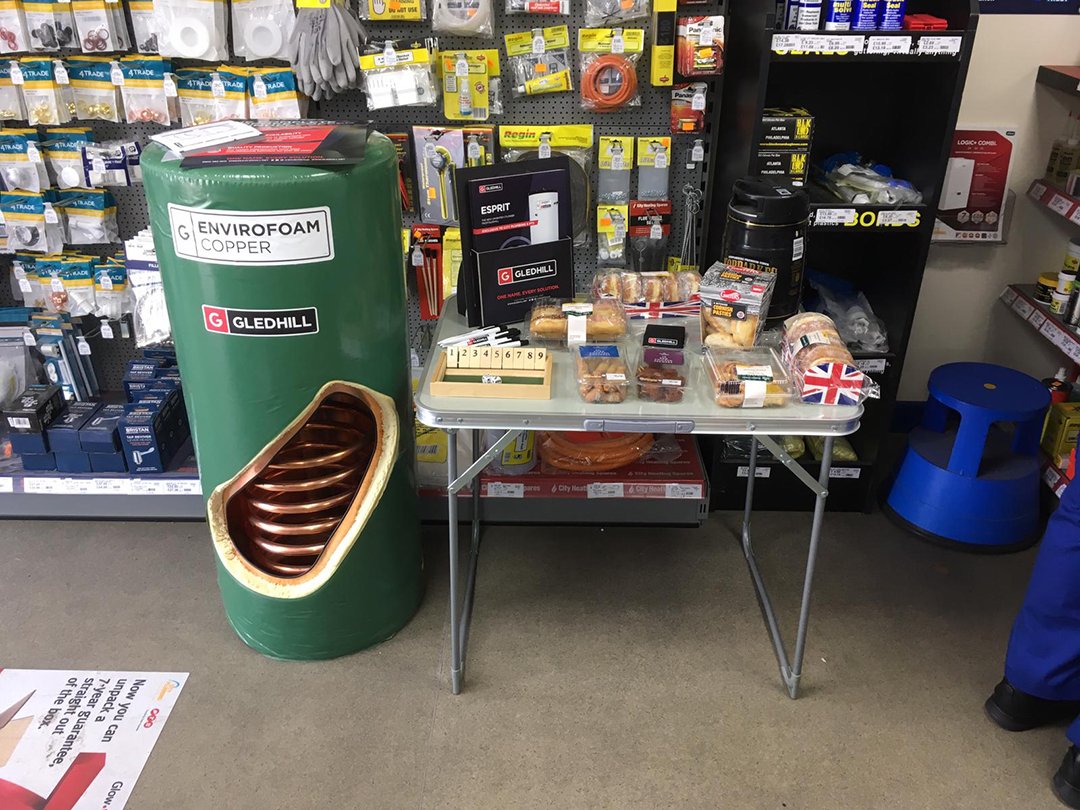 GledhillGroup's tweet photo. We're all set up at the @CityPlumbingUK VIP event Stafford. Why not come and pay us a visit. We guarantee we'll have a cylinder to suit... and maybe a donut or two! π©ππ
#Gledhill #OneNameEverySolution #Cylinders #Installations #PlumbingandHeating #Plumbing #Engineers https://t.co/74HwgB0ylH