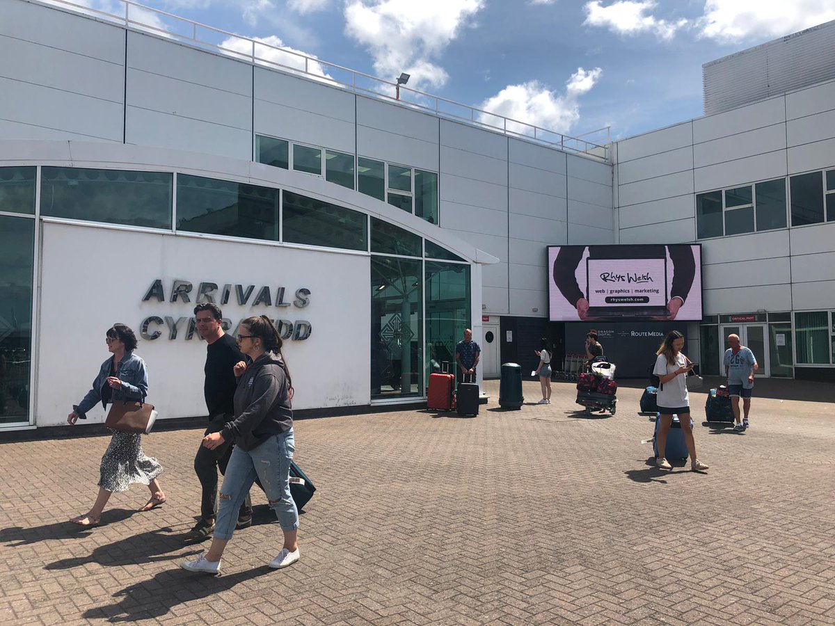 RhysWelsh's tweet photo. Going on holiday? Keep an eye out for our advert at Cardiff Airport!

#WebDesignCardiff #Design #Websitedesign #GraphicDesign #Marketing https://t.co/MgEsT1nFwH