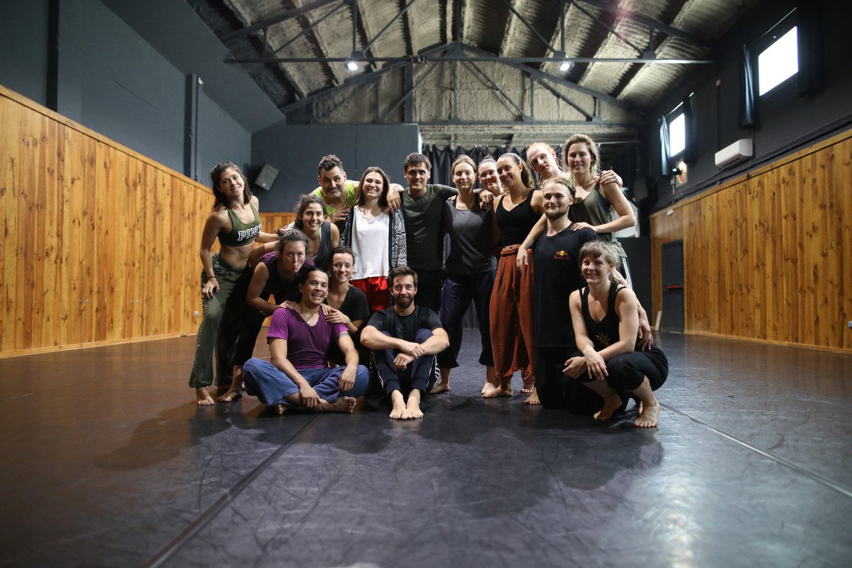 VertebraDansa's tweet photo. Professional Workshop's
--
🔹 Partnering technique
⭐ Máté Mészáros and Nóra Horváth
ℹ Creative lab
--
📸 Albert Vidal / @vertexcomunica
--
#deltebredansa #deltebredansaXV #dancefestival #danceworkshops #contemporarydance #dancesummerintensive #dansa #deltebre #atraccionatural https://t.co/JOkOKCX6p6