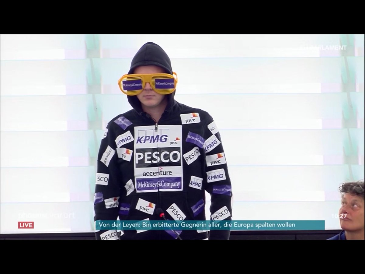 politikkultur's tweet photo. Muhahahaha, #Semsroth fordert eine Offenlegung von Lobbyverbindungen und schlägt folgende Kennzeichnung vor. #EP #vonderLeyen #Europaparlament 😂 https://t.co/o8Wwe07Ik7