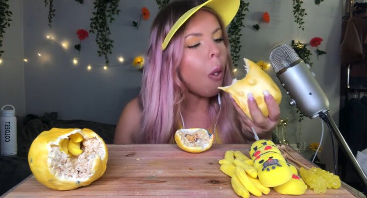 NoContextASMR's tweet image. 