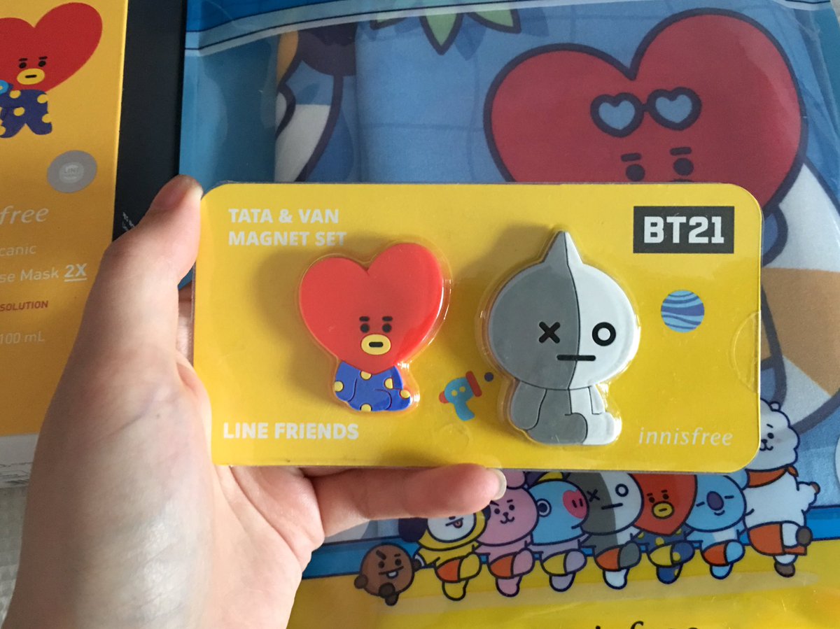 Viviennewonder's tweet image. แจกต่อไม่รอแล้วแม่จ้า แจก innisfree x BT21 Jeju Volcanic เอาไปคนเดียวฉ่ำๆ หมดนี่เลย ลาย TATA แรร์มาก เอาไปใช้ฟินๆ สวยๆ แค่ RT + FOLLOW ประกาศ 31 กค นี้น้า ลุยเลย