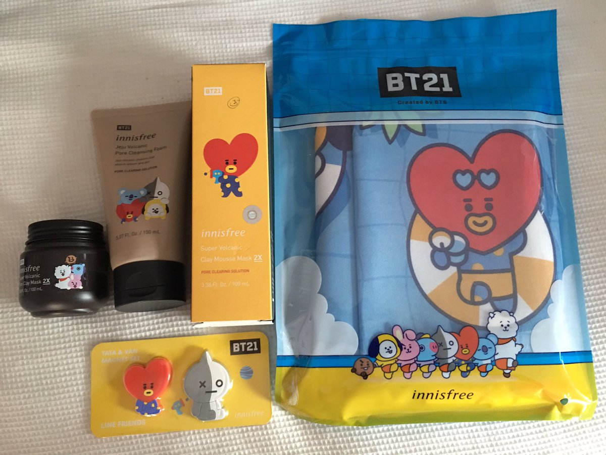 Viviennewonder's tweet image. แจกต่อไม่รอแล้วแม่จ้า แจก innisfree x BT21 Jeju Volcanic เอาไปคนเดียวฉ่ำๆ หมดนี่เลย ลาย TATA แรร์มาก เอาไปใช้ฟินๆ สวยๆ แค่ RT + FOLLOW ประกาศ 31 กค นี้น้า ลุยเลย