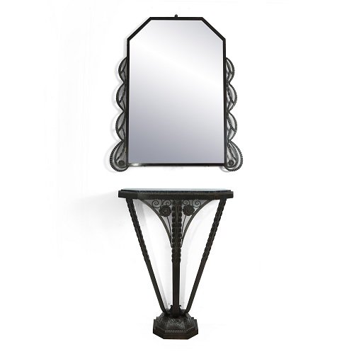 loveantiques's tweet photo. Take a look at this gorgeous #ArtDeco Silvered &amp; Bronzed Wrought Iron Console &amp; Mirror  c.1925 for sale from The Furniture Rooms: https://t.co/gnhNpNsvLy
@originalretro #homedecor #interiors #mirror #artdecomirror https://t.co/vvbhPWl5cA