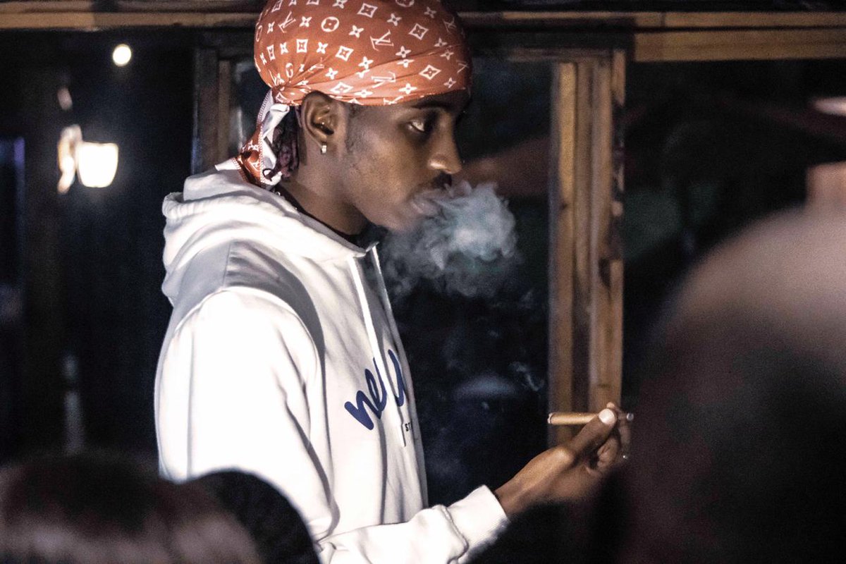 FlvmeSA's tweet image. Let’s Pass The Smoke ... 

#CandyMan Still Number 1 In The Country Thanks To You Guys 🙏🏽

music.apple.com/za/album/candy…

open.spotify.com/album/7Mtgg54k…

deezer.com/us/album/10160…

play.google.com/store/music/al…

tidal.com/browse/album/1…

amazon.com/gp/product/B07…