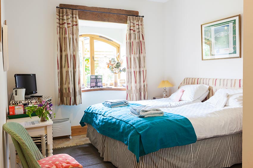 WeAcceptPets's tweet photo. Runnington Cider Barn in #Somerset is the perfect break for any occasion. West Apartment sleeps 2 & is perfect for a #romanticbreak or the Cider Barn sleeps 10 & is great for a #groupgetaway.
Accepts 🐶
https://t.co/RJeRO1VhLX
#Runnington #Wellington #DogFriendly #VisitSomerset https://t.co/PQ2QE8poRD