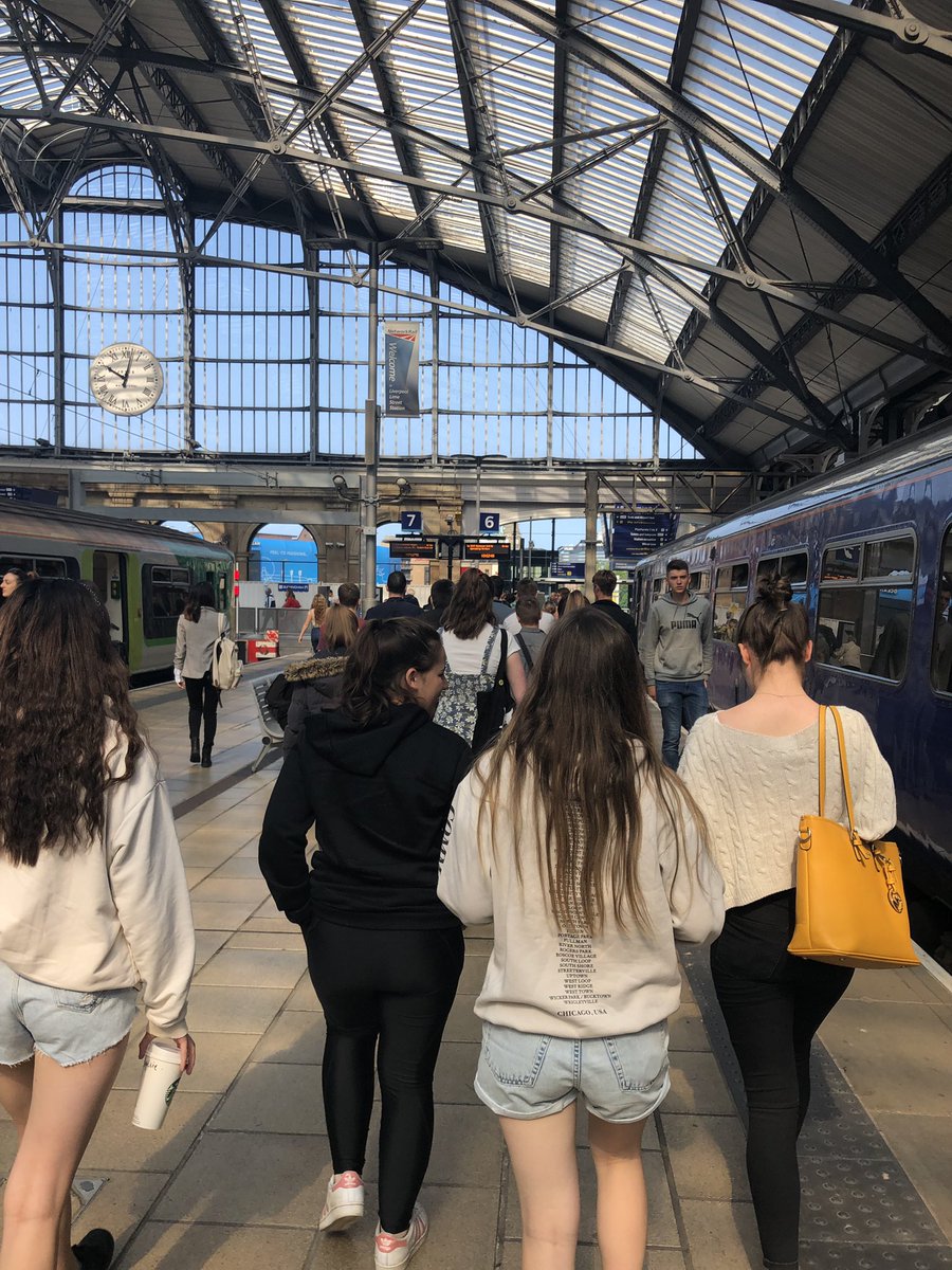 LizzyLogsGeog's tweet photo. Cultural Trip to Liverpool with our lovely sixth formers. Is that Mr Golden asleep again? #liverpool #liverpoollibrary https://t.co/wgTPqeq6VQ