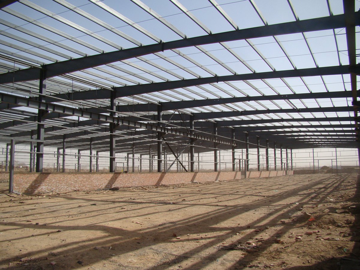 According to the characteristics of roof form and #roofstructure of large area #steelstructurefactorybuilding, this paper puts forward various forms of rainwater drainage system of large area #steelstructurefactory building,