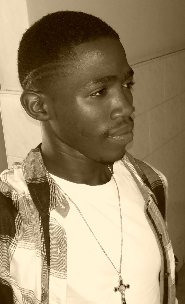 steve_truly's tweet photo. #Star_Born  #AfricanBoySoIntelligent https://t.co/JnOMoEOVFi