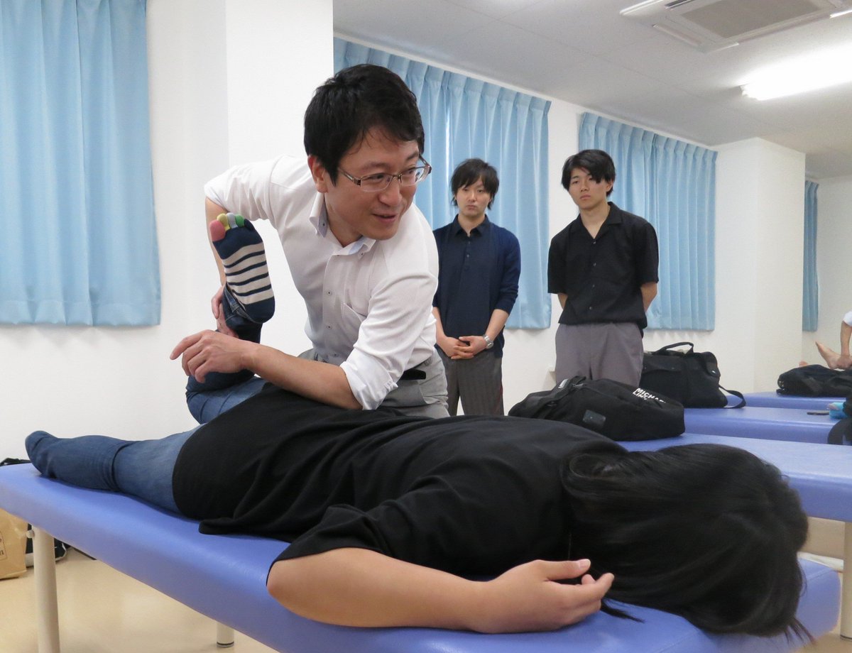 新潟柔整専門学校 Sur Twitter スキルアップゼミの一環で 治療家育成セミナーを開催 講師は 株式会社カスケード東京の樋口先生です 今回のテーマは メジャーリーガー も納得のmpf療法の極意 生徒達もトップセラピストからの指導に大変刺激を受けていました