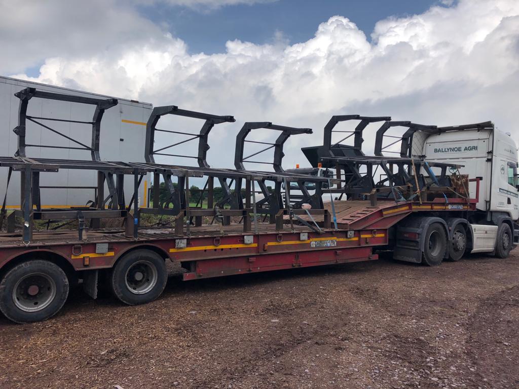 4Inspect's tweet photo. 5 crates heading off this morning to be galvanised!! #Inspect4 https://t.co/YQIyVJzH6N