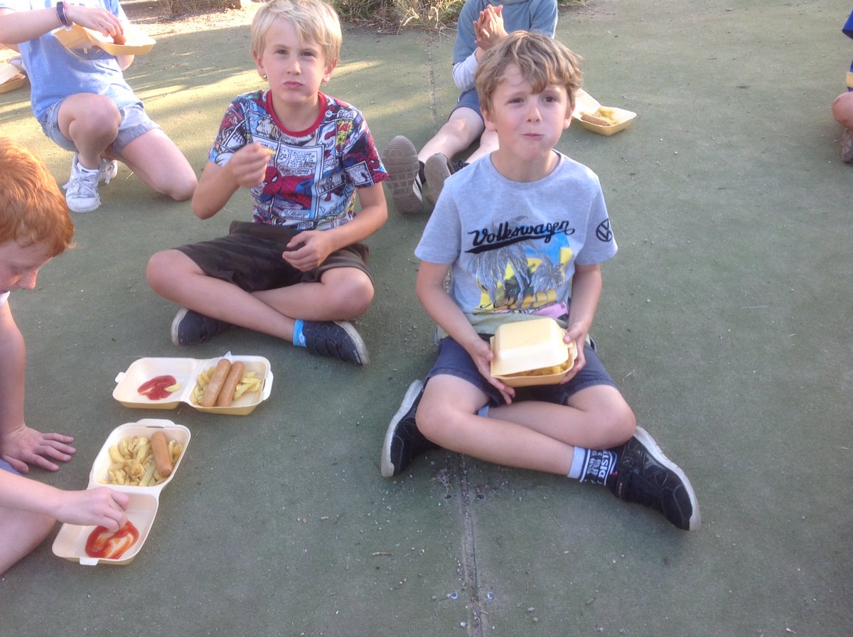 Pokesdown School tweet media