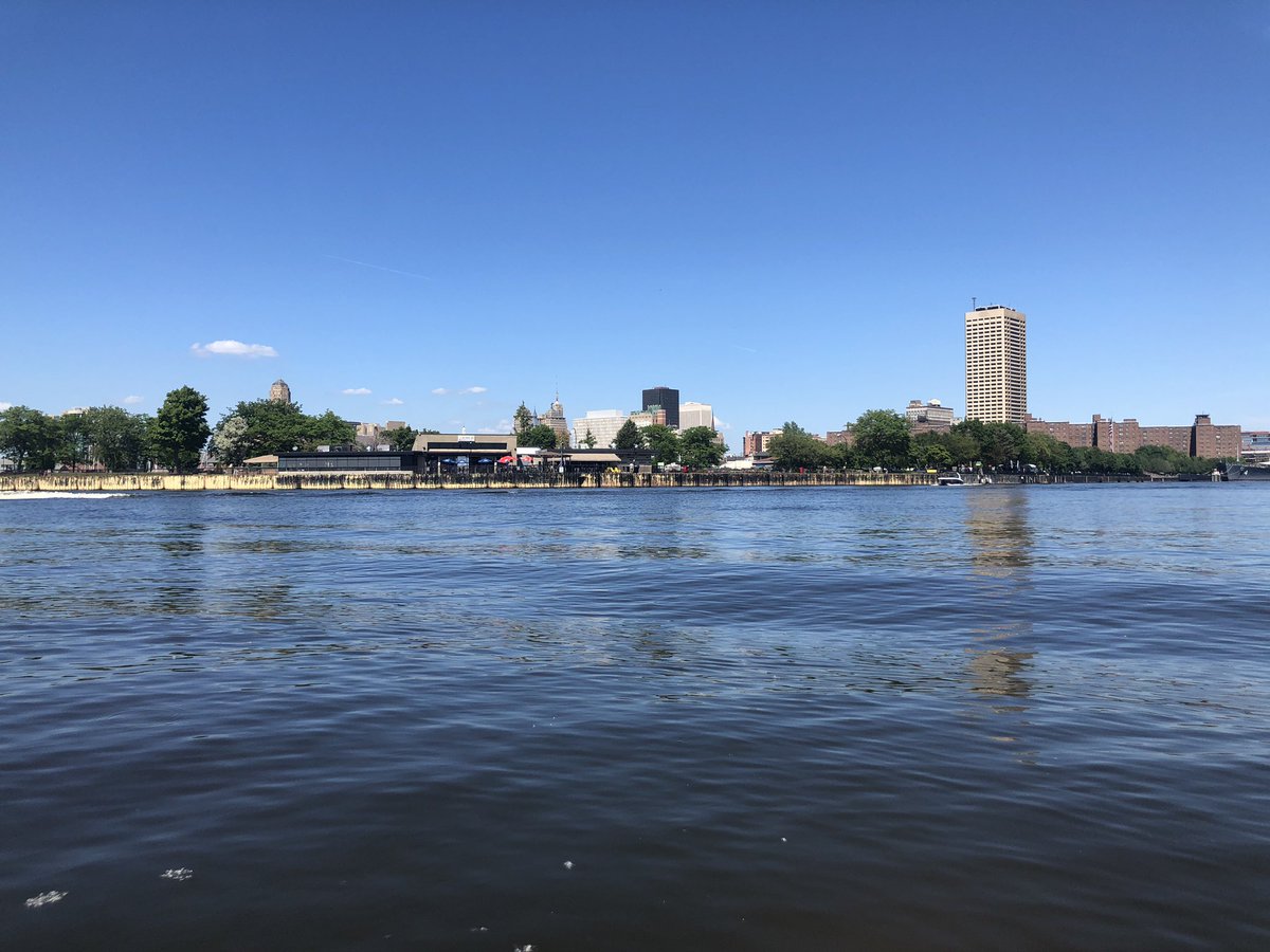 It’s #716day! Here’s my favorite view of Buffalo. Chillin on the water from a kayak