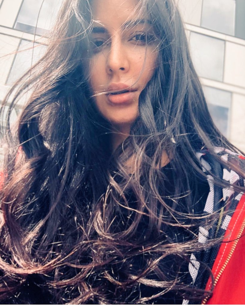 Sagarbhatt5252's tweet photo. Very very many happy returns of this days.#KatrinaKaif Wishing you all the gerat things in life , hope this day will brings you an extra share of all that makes you happiest.Happy birthday and may all the wishes and dreams you dream today turn to reality.#KatrinaKaifBirthday 🎂💝 https://t.co/86FiKm5vDi