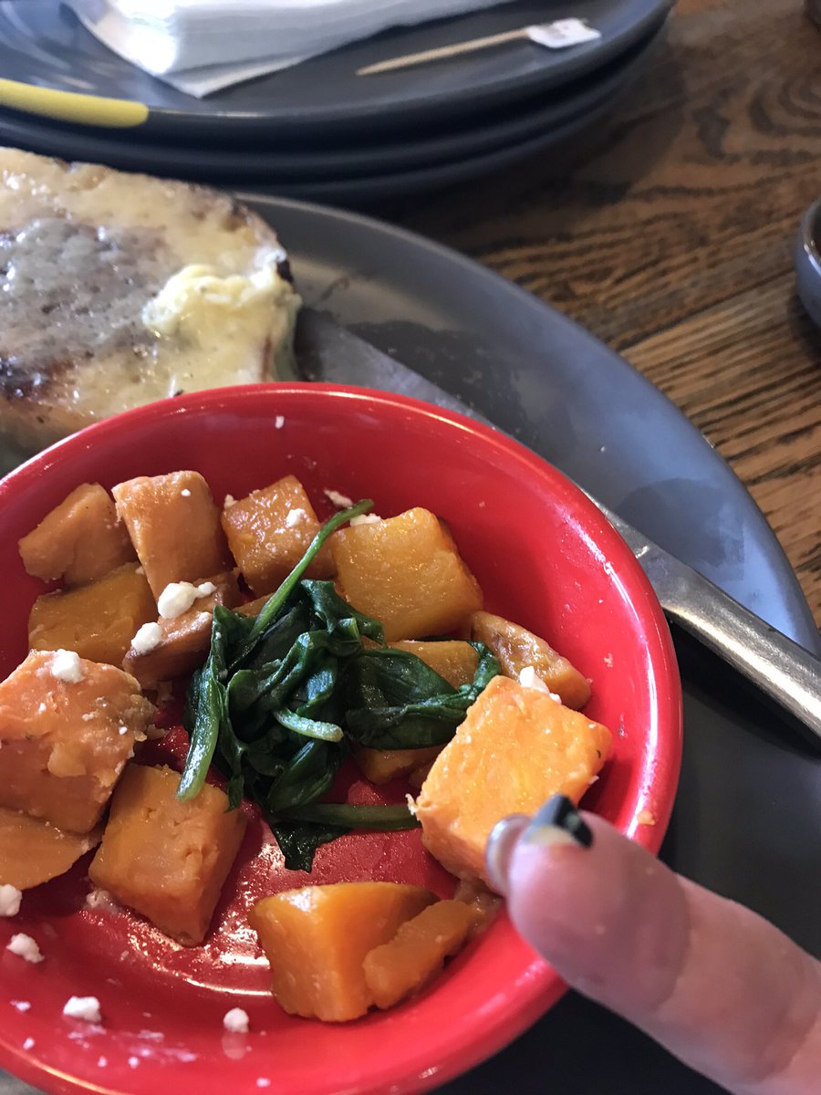 MissLParkes's tweet photo. @NandosUK be careful when you go to Nando’s at meridian Leicester. I had a chipped bit of plate in my sweet butternut squash side. Manager wasn’t concerned at all and this was a known fact! https://t.co/BloTKLGDrR