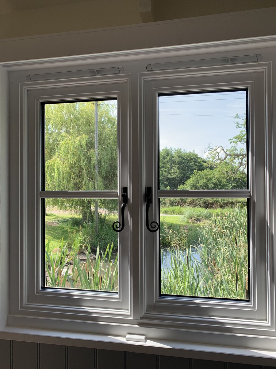 BerryHallFarm's tweet photo. Wow what a view whilst spring cleaning our first hut ready to be moved to its new home at Berry Hall Farm Retreat. You can enjoy these stunning views from the beautiful walks and scenery Pennygate has to offer. #countrylife #norfolkholiday #perfectgift #retreat #birdwatching https://t.co/bQoRUGGmRs