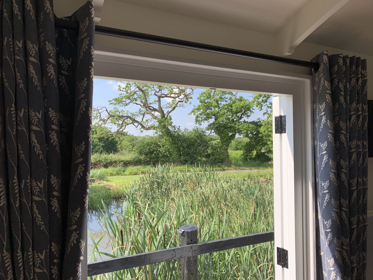 BerryHallFarm's tweet photo. Wow what a view whilst spring cleaning our first hut ready to be moved to its new home at Berry Hall Farm Retreat. You can enjoy these stunning views from the beautiful walks and scenery Pennygate has to offer. #countrylife #norfolkholiday #perfectgift #retreat #birdwatching https://t.co/bQoRUGGmRs