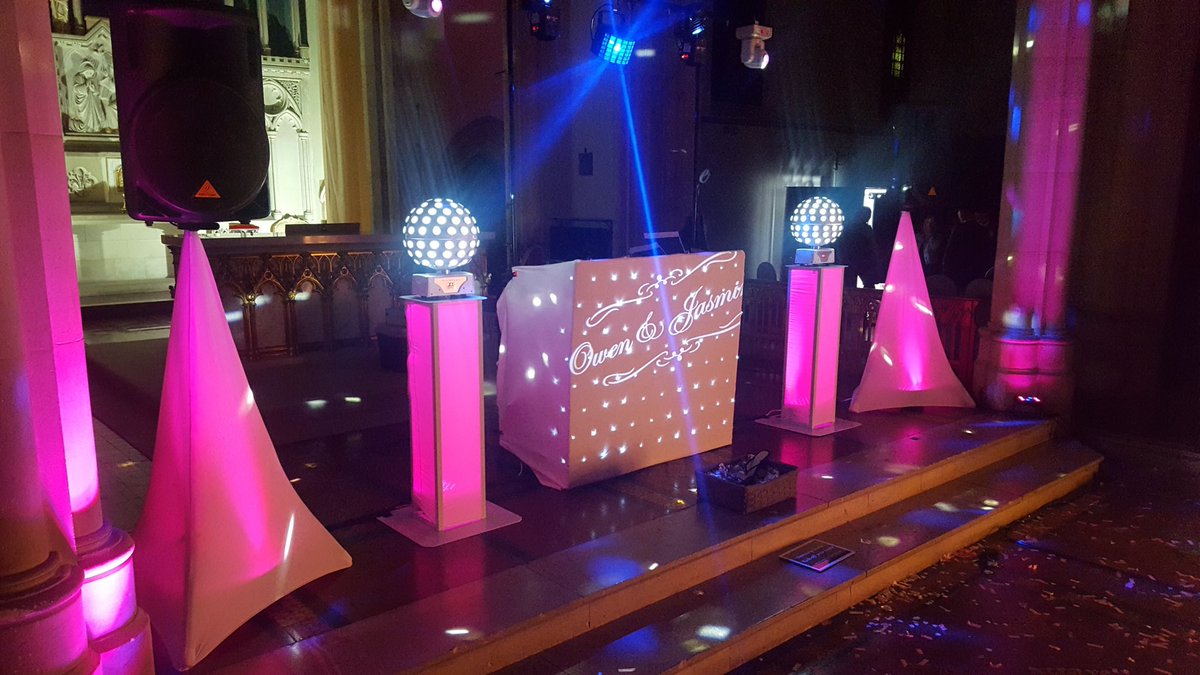 _exclusivesound's tweet photo. Wedding top tip......
Guest will only remember the food and the music.

#wedding #disco #dj #gettingmarried https://t.co/DIj18n5W8V