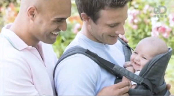 talkingtalent's tweet photo. Imagine an organisation where your working dads feel supported, heard &amp; not forced to choose between being a devoted father &amp; progressing their career. What does that look like?Register now for our #paternityparadox webinar Thurs 25th July  https://t.co/4mEFFTj83w #workingdads https://t.co/SUFZlTbD4G