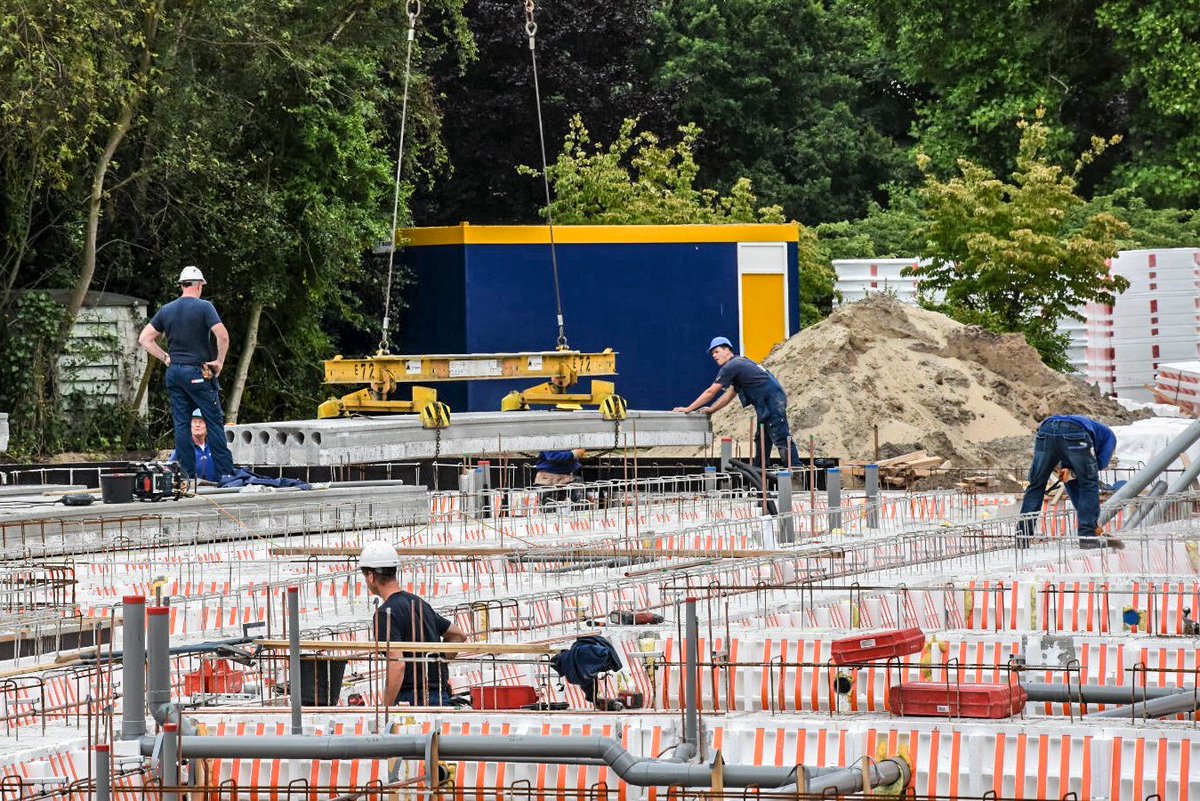 MulBV's tweet photo. De #nieuwbouw van ‘Wildhoef’ te #Bloemendaal vordert met rasse schreden. @BotBouw bouwt een #gasloos #woonzorgcomplex met appartementen voor bewoners met verpleegzorg en huurappartementen voor mensen met lichte zorgbehoefte.
#duurzaambouwen #installatieadviseur #zorginstelling https://t.co/83m826Zi99