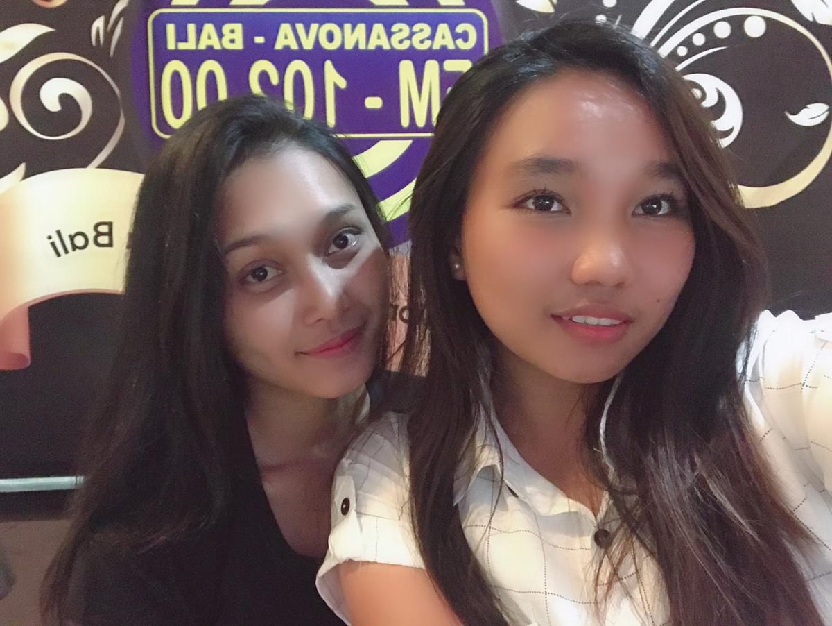 DJ 912 <a href="/chikamhyn/">chikamhyn</a> &amp; @debbyciya308 bakal ngajak km seru2an di #WARAWIRI smpe jam 9. yuk join!