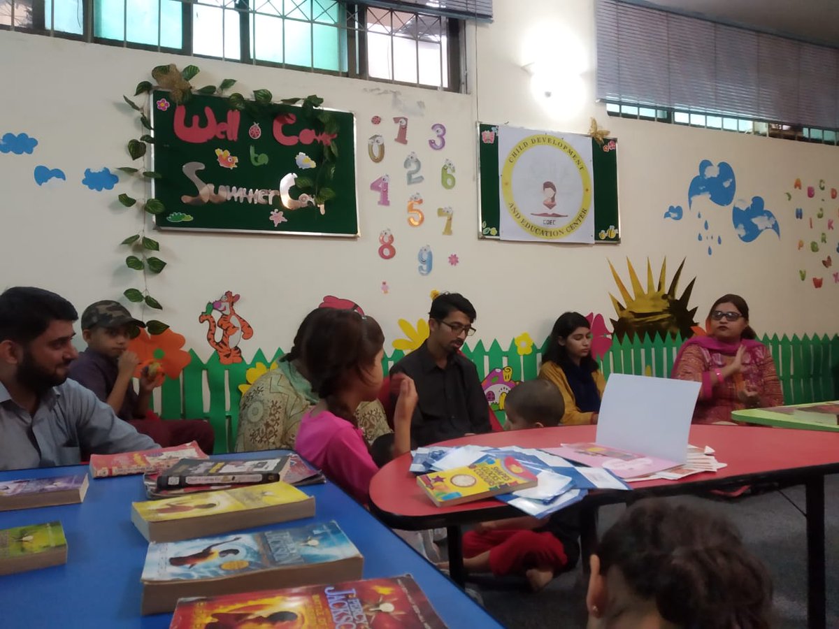 SabeenNaz11's tweet photo. #READ_Exchange inclusive reading session conducted by 1st READ Teen Book Club, "#Fandom_Circle" of #READ_Pakistan at #CDEC, I-8/3, Islamabad
#Junior_Ambassadors
#Hareem_Idrees
Zainab Idrees @farrukhdall @troddenShahab #Cyberead https://t.co/kE9OCsuq5Q