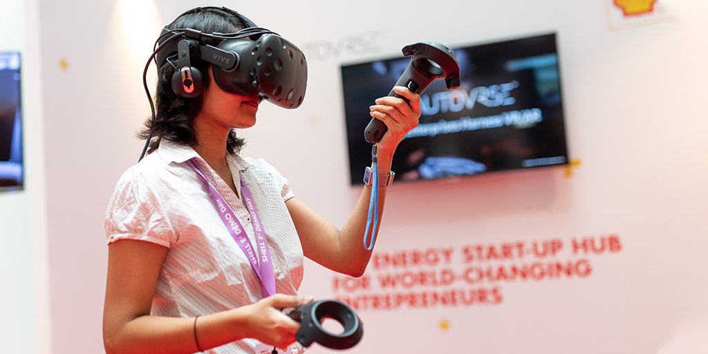 Shell_India's tweet image. We helped nurture their brilliant ideas, and today, they are ready to accelerate India’s energy transition. Meet the start-ups who are innovating for a low-carbon future: go.shell.com/2LVSu9c #ShellE4