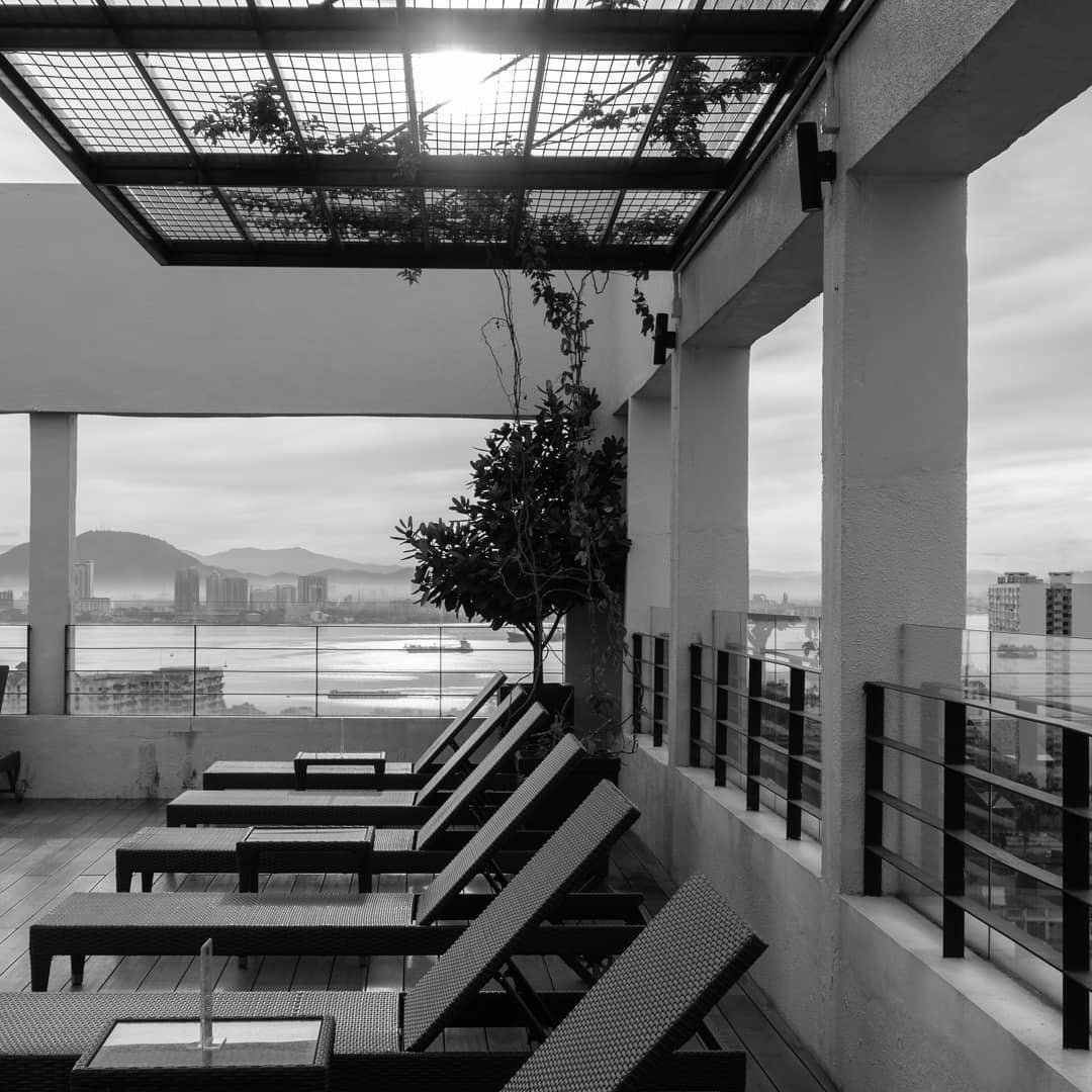 A glimpse of gorgeous George Town's view from the rooftop.

#hotelneopluspenang #neopenang #georgetown #penang #malaysia #hotels #neohotels #archipelagointernational