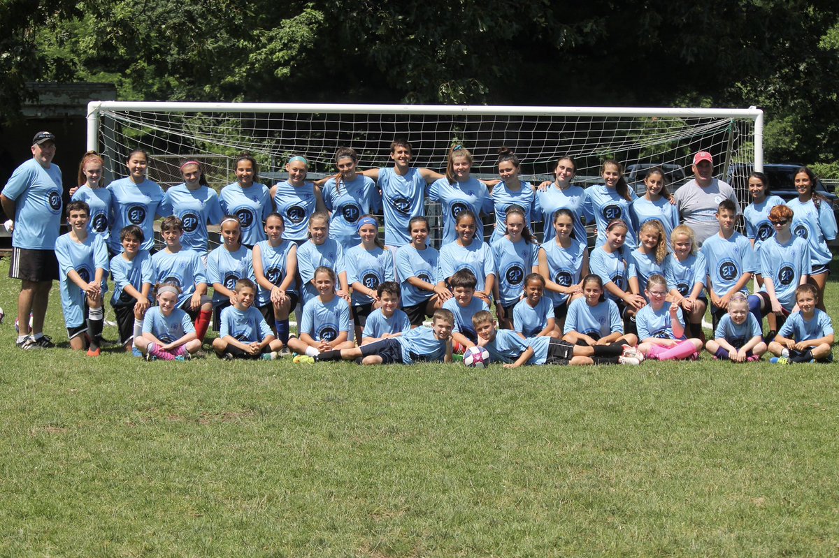 coachflanders's tweet photo. Flanders Soccer Training Camp Week⚽️! Thank you to all our players, parents and our great trainers⚽️ https://t.co/G1x5bwVfEd