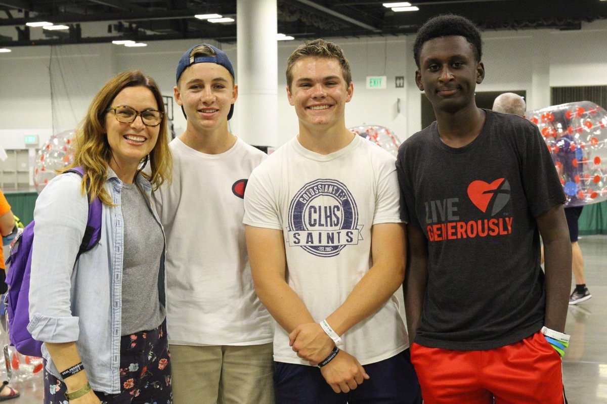 creanlutheranhs's tweet photo. Several Crean Lutheran students and alumni attended the @LCMSNYG last weekend in Minneapolis, MN. Over 20,000 Lutherans attended. This year's theme was #RealPresentGod based on Psalm 46. "The Lord of hosts is with us. The God of Jacob is our fortress." Psalm 46:11 #lcmsnyg2019 https://t.co/KBYumocqG8