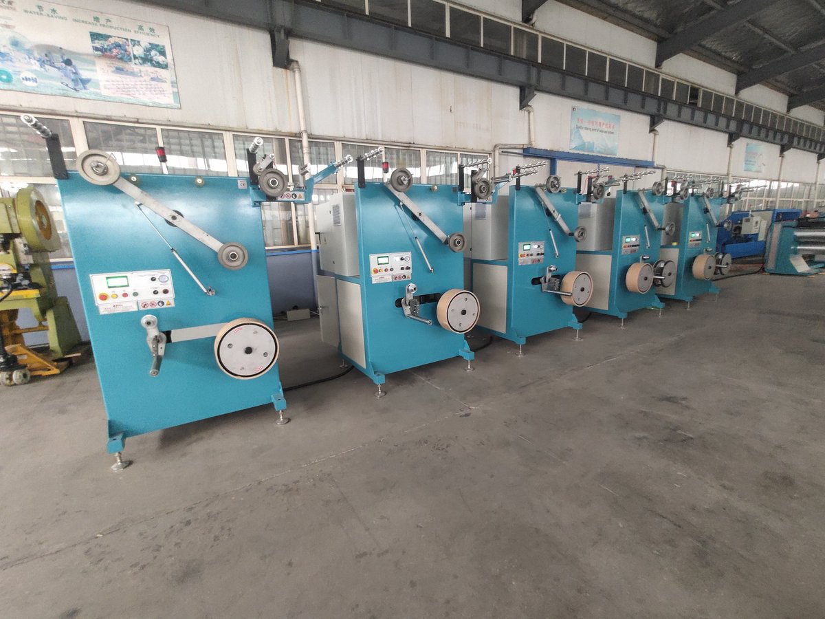 Mamgin_Tech's tweet photo. PLC-controlled PET/PP strap winders with touch screen
#ppstrapping
#ppstrappingband
#ppstraping
#polypropylenestrapping
#polypropylenestraps
#polystrap
#petstrapping
#petstrap
#polyesterstrapping
#polyesterstrap
#polyesterstraps
#strapwinder
#plasticstrap https://t.co/i27TVya4at