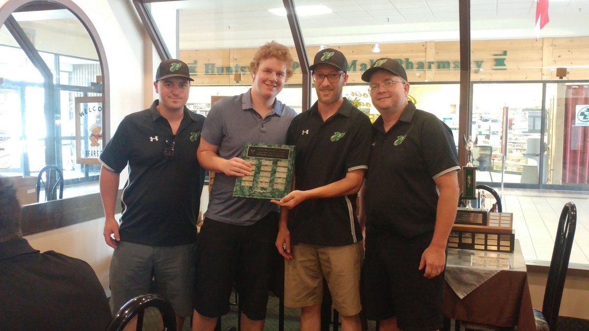 HawksJrC's tweet photo. #HawksBanquet2019 MVP Award #CalLenathen  
Offensive Award #AJCampell  
Defensive Award #TylerArnott 
#Hawks2019 https://t.co/9Ix7KsiYfH