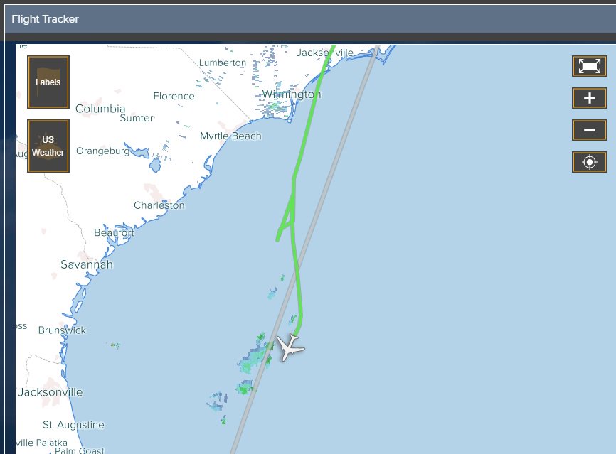 PaulBushell15's tweet photo. @MrsLucken That’s good to know as I thought the pilot had got lost! https://t.co/oJgt4ExZ4y