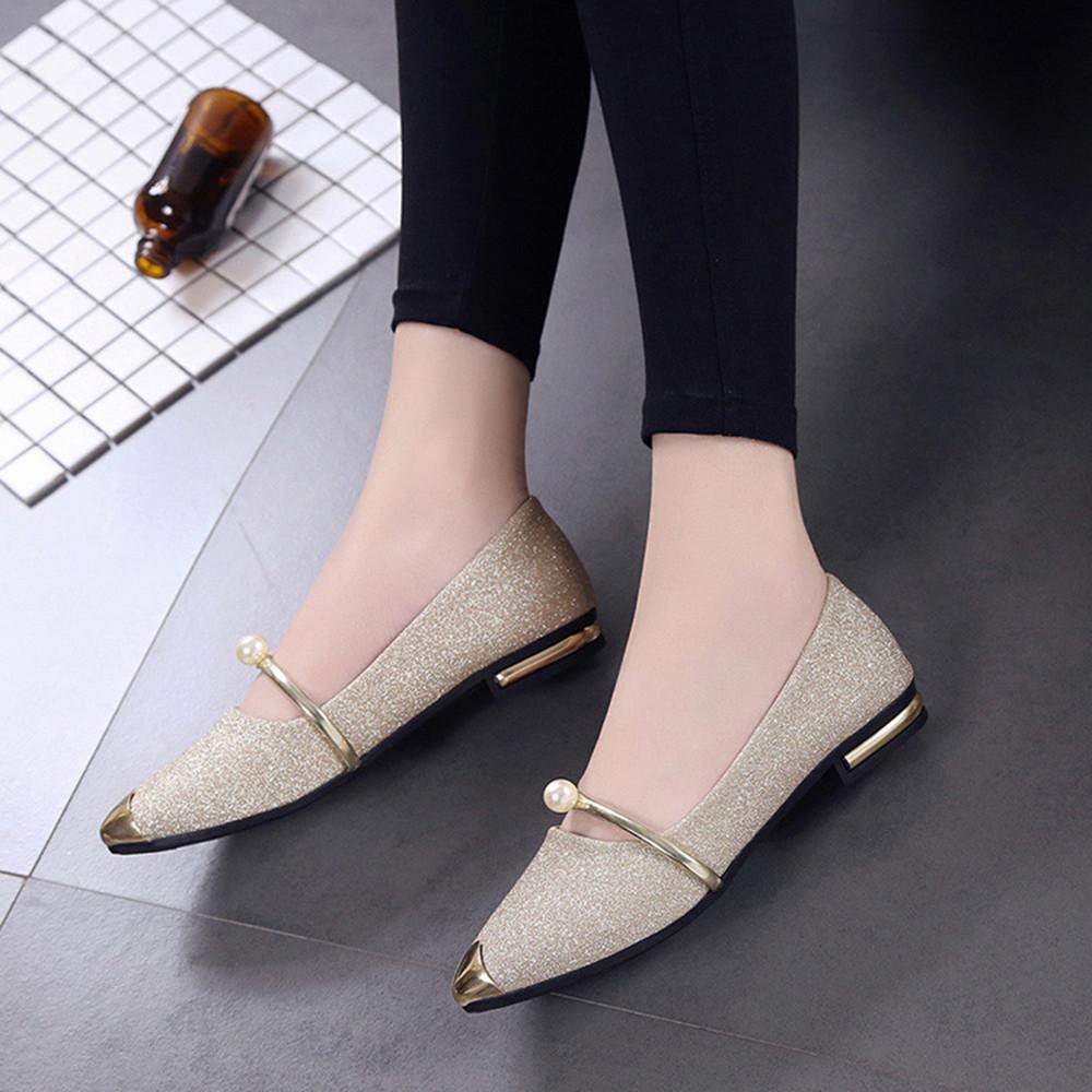 CalzadoRelax's tweet photo. "La vida es muy corta como para usar zapatos aburridos" #FelizMartes #YoALos17 #MartesDeSecundaria https://t.co/jMHBhOoXTU