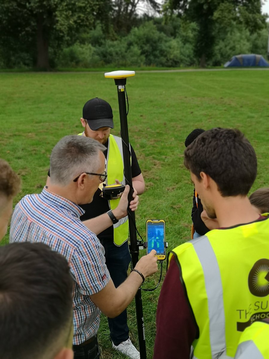 TheSurveySchool's tweet photo. A great guest presentation delivered on #TSA Surveying Course today. Thanks to @richardgauchwin & @KORECGroup for giving an insight into some current & future Tech #Trimble #TrimbleCatalyst @surveyassoc #Surveying #SurveyTraining #Geomatics #GNSS #UAV #ANAFIdrone @trimblegis #RTK https://t.co/iAjnLsGOvo