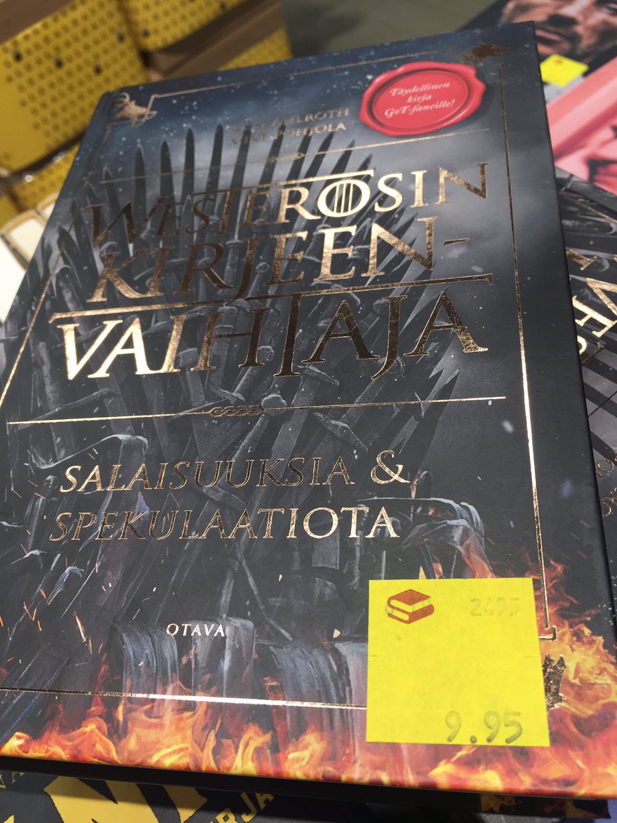 mikepohjola's tweet photo. Westerosin kirjeenvaihtaja -kirja halvalla tällä viikolla Suomalaisissa kirjakaupoissa! Kuva Kampin keskuksesta Helsingissä.
#gotfi #gameofthrones @jussiahlroth @hbonordic #got https://t.co/2uNHiuufoN