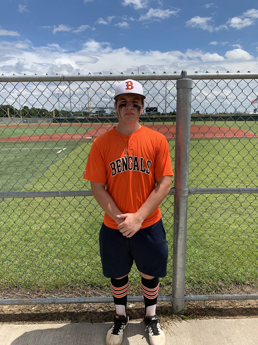 HoustonBengals's tweet photo. @Springsbsb Mason Pean goes yard with a deep shot to left center at the @FiveToolTexas @2D_sports Texas Classic! https://t.co/EWAk3CkO3Q