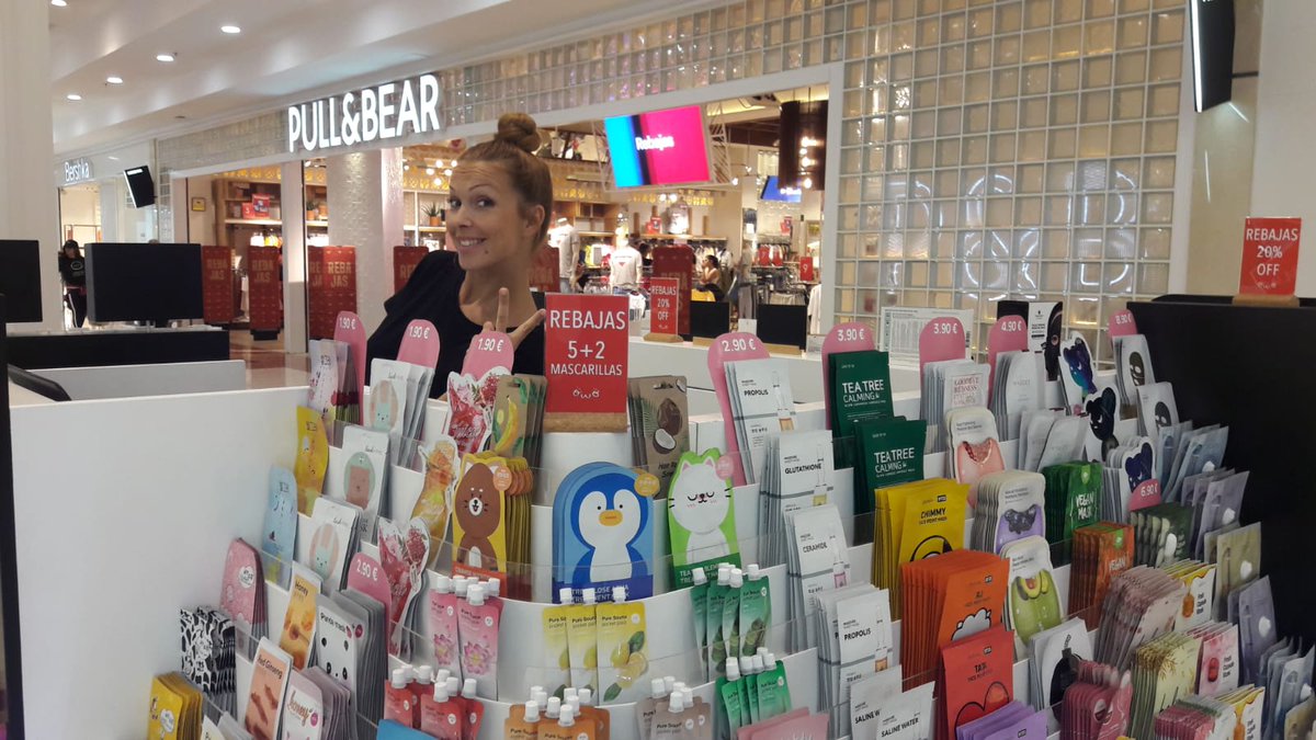 KiowoStore's tweet photo. Estas en la @TLPTenerife? Si es así no olvides pasarte por nuestro stand en el @ccmeridiano frente a Pull and Bear. #TLP2019 #TLPTenerife #TLPsummercon https://t.co/WKwj95TDrO