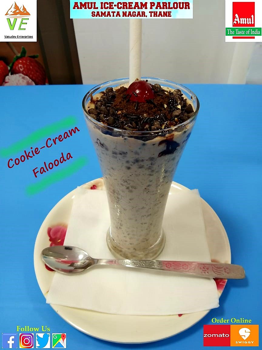 AmulThane's tweet photo. A Perfect Dessert For Your Ice Cream Cravings. Enjoy Monsoon Masti With Special Cookie-Cream Falooda Only At Your Favourite Amul Ice Cream Parlour Samata Nagar.
#MonsoonMasti #desserts #IceCreams #Scoops #Falooda #CookieCream #Amul #AmulParlourThane #SamataNagar #Zomato #Swiggy https://t.co/omy17WOywI