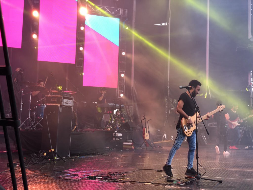 🚨¡PREPARADOS!⏳ cada vez menos tiempo para conocer la nómina de lujo que nos acompañará en #BogotáGospel10Años 🎸🎷 

¿A quién quieres ver en tarima? 🎤