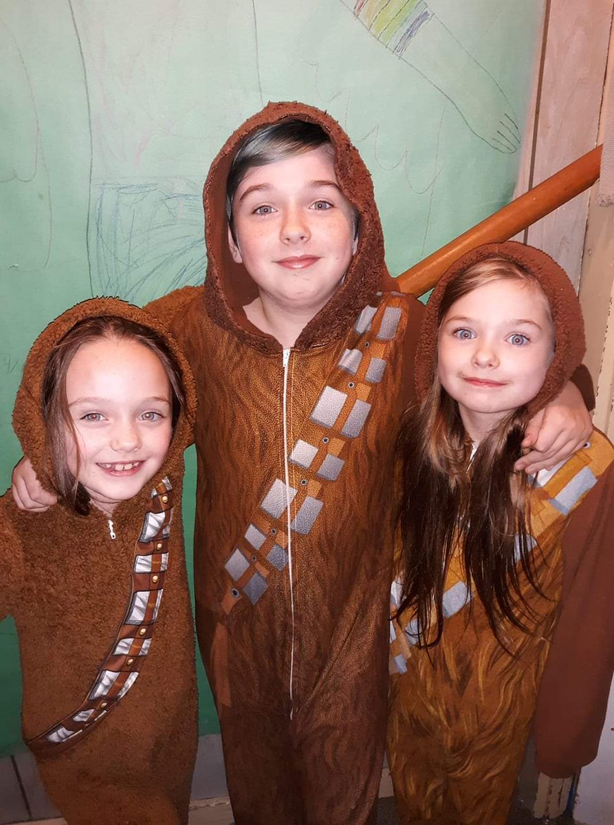 james_roberts69's tweet photo. Can you tell we are Star War Nerds ;) #starwars #chewbacca #chewy #nerds #lovestarwars #starwarsnerd #starwarsfan #chewbaccafan #StarWars #StarWarsResistance #MayTheForceBeWithYou #fansofstarwars #nerds #love https://t.co/WMQwVyuSHg
