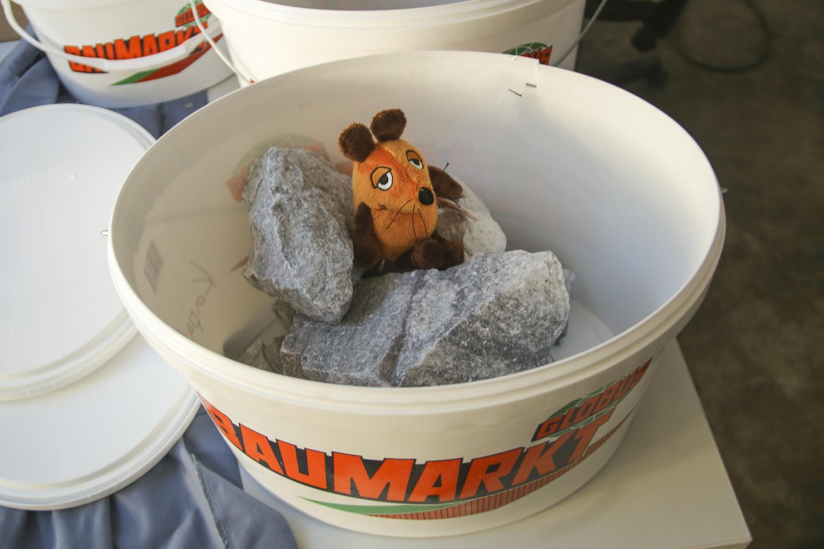 TUBSpaceSystems's tweet image. Diesen Sonntag (21.07.19) ist es endlich soweit: @DieMaus mit unserem Beitrag wird ausgestrahlt! Um 09:30 Uhr im Ersten und um  11:30 Uhr auf KiKA könnt ihr unser Institut als Teil der Sendung mit der Maus sehen 🎥📺