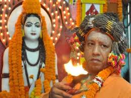 IndraveerS1's tweet photo. @myogiadityanath गुरुर्ब्रह्मा गुरुर्विष्णुः गुरुर्देवो महेश्‍वरः । 
गुरु साक्षात्‌ परब्रह्म तस्मै श्रीगुरुवे नमः ॥ https://t.co/SB2z9C3Bwl