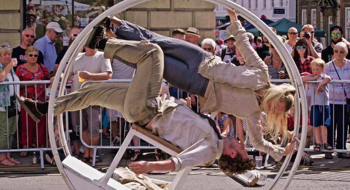ElwickPlace's tweet photo. 🤩 The #createplatform fun carries on at #ElwickPlace tomorrow with @Acrojou and their performance called FRANTIC. Come and watch this amazing spectacle at 1pm and 3:30pm! 🎉 @ashfordcreate #createfestival #create #ashford #createashford #ashford #acrobatics #kent https://t.co/h0hwfvQIu4