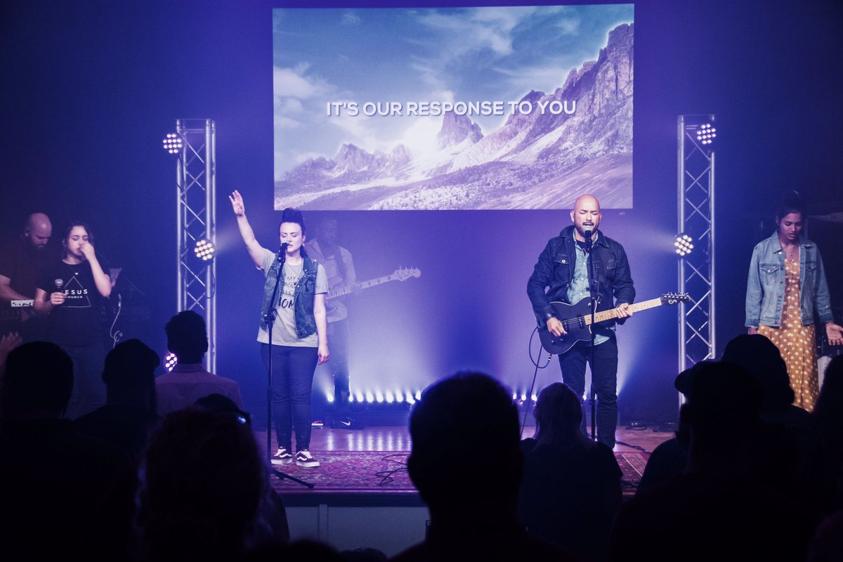 JesusChurchPO's tweet photo. Sometimes the way to hear Jesus is in the silence;
other times, it's through collective worship.
_____
✨D E V O T I O N✨
It's our response to YOU ☝🏿

#honortheking #jesusweloveyou #getyourworshipon https://t.co/8JsQpZ774n