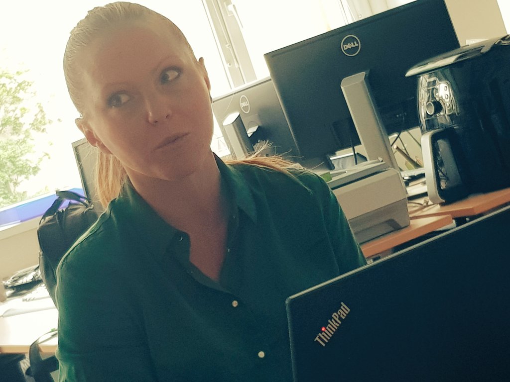 caissarl's tweet image. travel 2 learn or bring people 2 your place: putting a collaboration into operation: welcome @TuuliU @IdeasCERN at #explorations4u discussing the small human collider + defining joint work #openinnovation #challengebased #SDGs #lifelonglearning