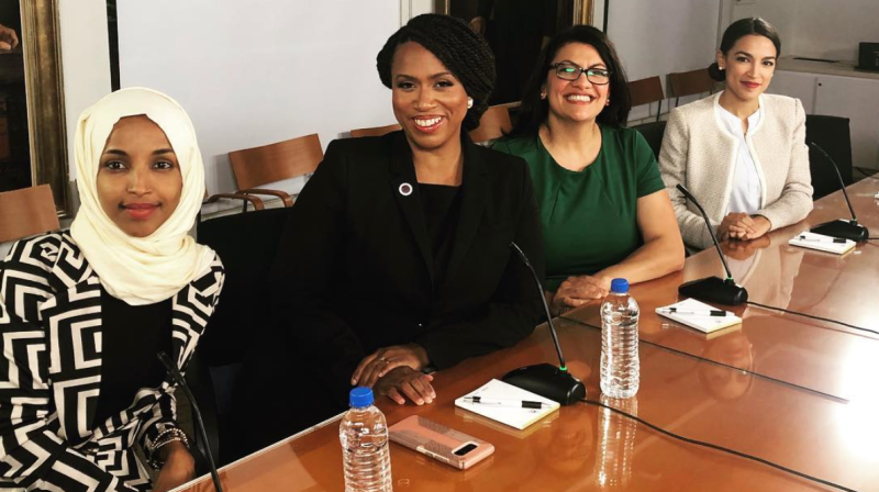forward_4tea's tweet photo. Every #WOC should walk in power, authority and favor today and every day! Thank you @mh4oh for your work and bringing the work of  @RepPressley into my purview. #GlowUp or #GrowUp. #YouTriedIt. #DontTryMe, #trylotto ✊🏽✊🏾✊🏿✊🏼. #SipOnThis. https://t.co/b8jpWVymOo