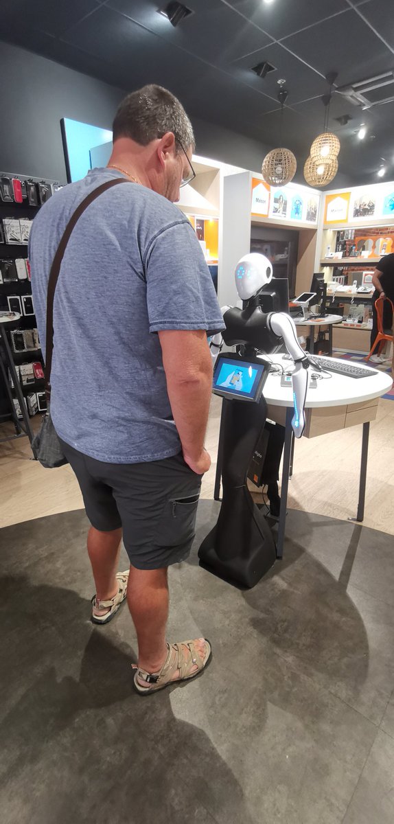 launay david tweet media