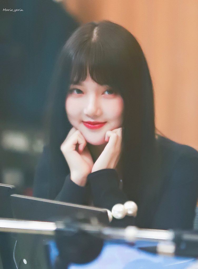 Mario_yerin's tweet photo. 190704 🧚🏻‍♀️

#GFRIEND #여자친구 @GFRDofficial 
#예린 #YERIN #정예린 #イェリン https://t.co/lN5PDALOml